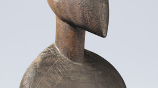 Tino aitu-Skulptur, benannt: Ko Kawe, 1877 von J. S. Kubary gesammelt, Foto: Paul Schimweg, © Museum für Völkerkunde