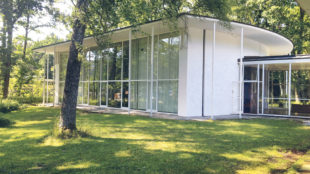 Sep Ruf entwarf die 1954 erbauten Pavillons der Akademie für den bewaldeten Campus am östlichen Stadtrand Nürnbergs© Akademie der Bildenden Künste in Nürnberg